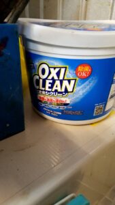 SNSでよく紹介されている漂白剤を使う